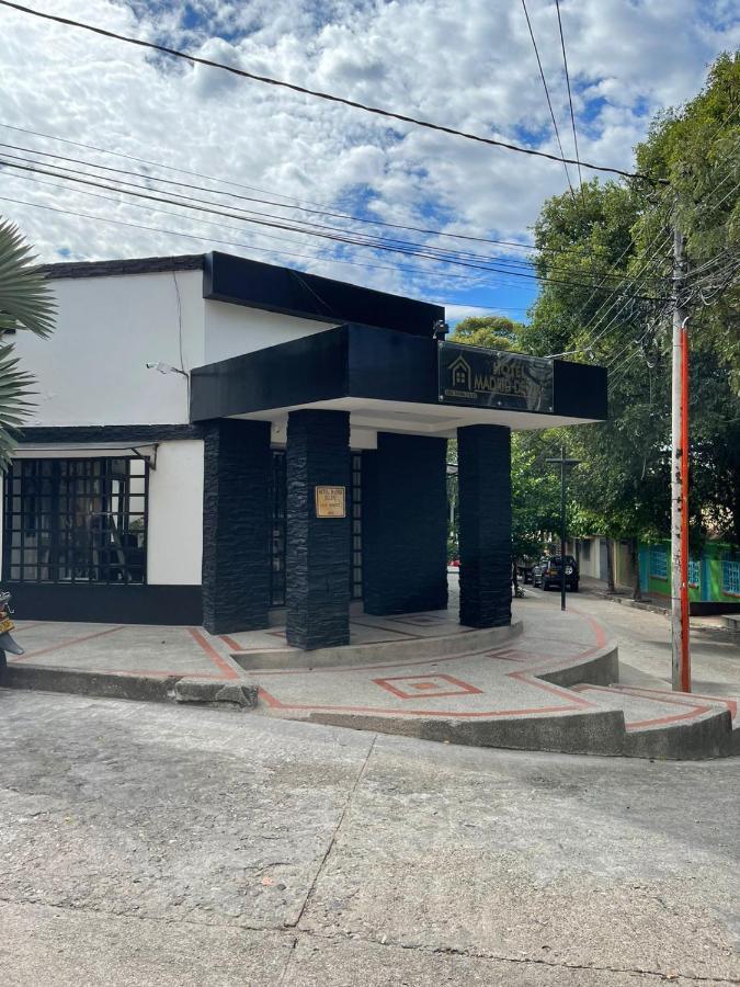 Hotel Madrid Deluxe Neiva Exteriör bild